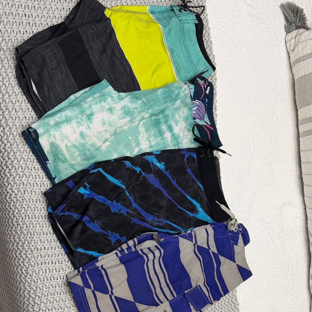 Men’s Boardshort Bundle - Billabong/Reef/Volcolm/Oakley